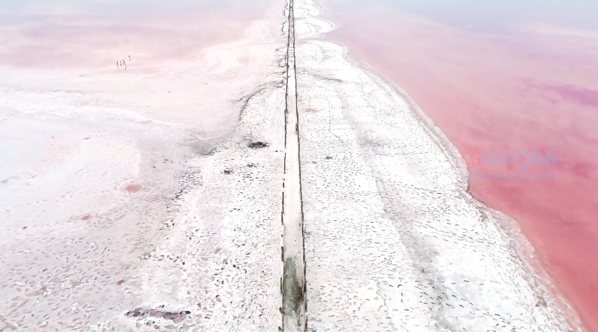 航拍湖泊空中景观视频素材